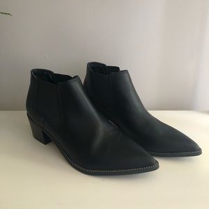 NEW American Eagle booties